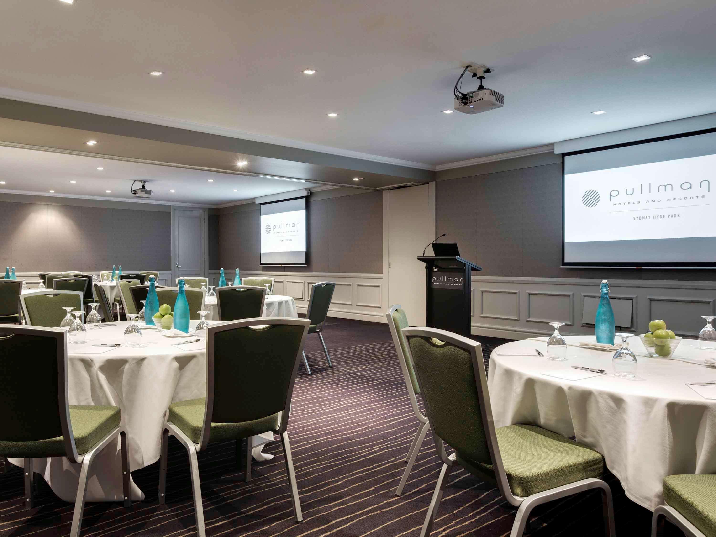 悉尼铂尔曼海德公园酒店 外观 照片 The meeting room